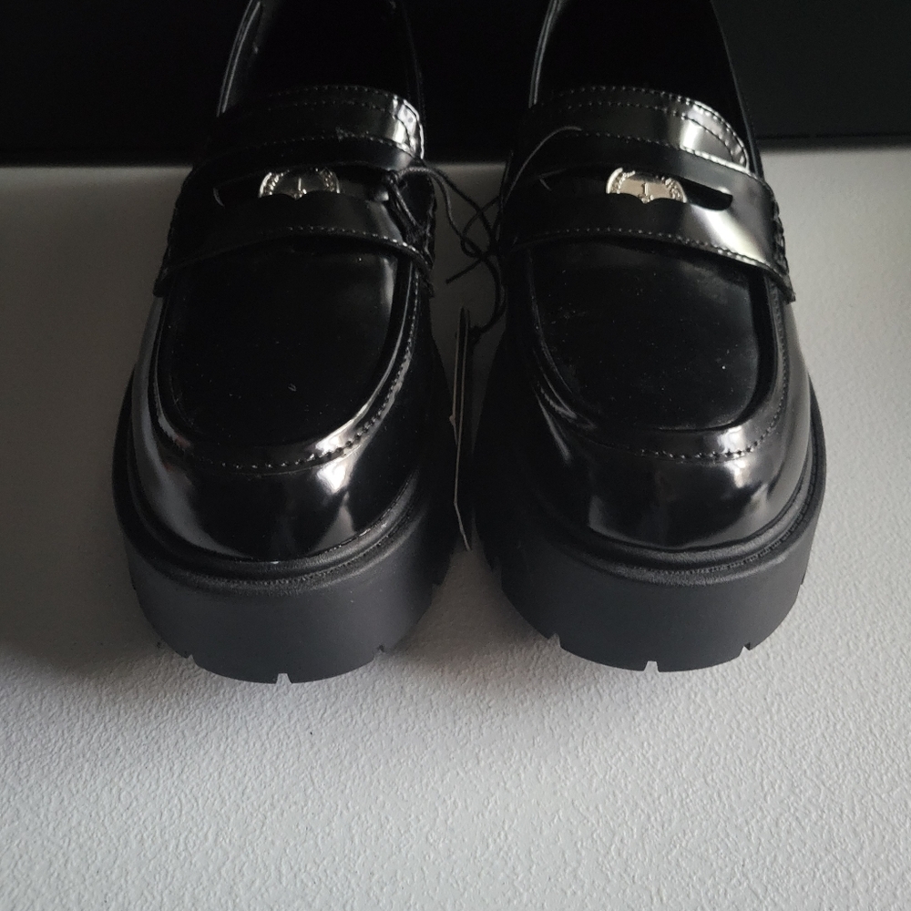 Madden NYC Black Patent Leather Penny Loafers 1 - Picture 5 of 7
